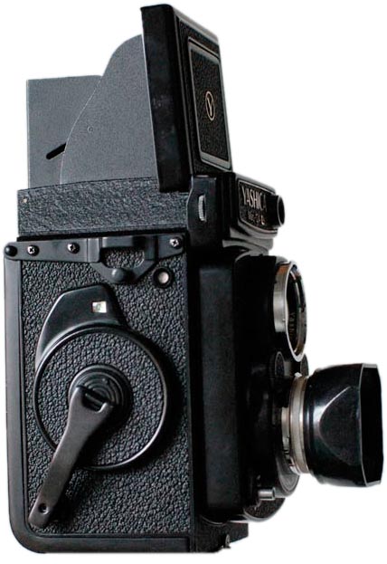 eine TLR-Kamera Typ Yashica Mat 124G